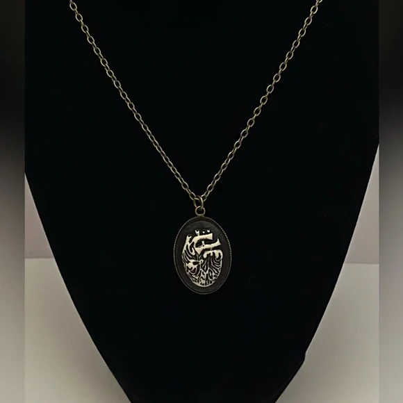 Necklace - Picture 8 of 8